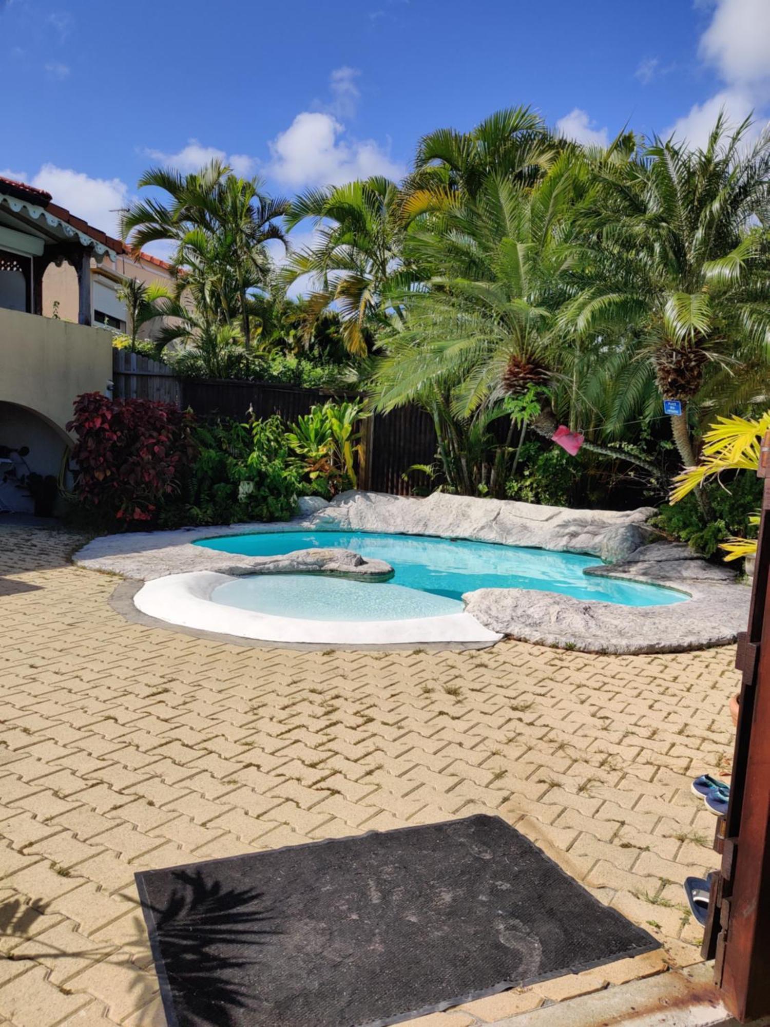 45 Villa La Cherry Bord De Mer Ле Диамант Екстериор снимка